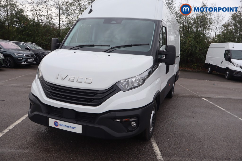 Iveco Daily Business Automatic Diesel High Volume-High Roof Van - Stock Number (1640169) - Drivers side front corner