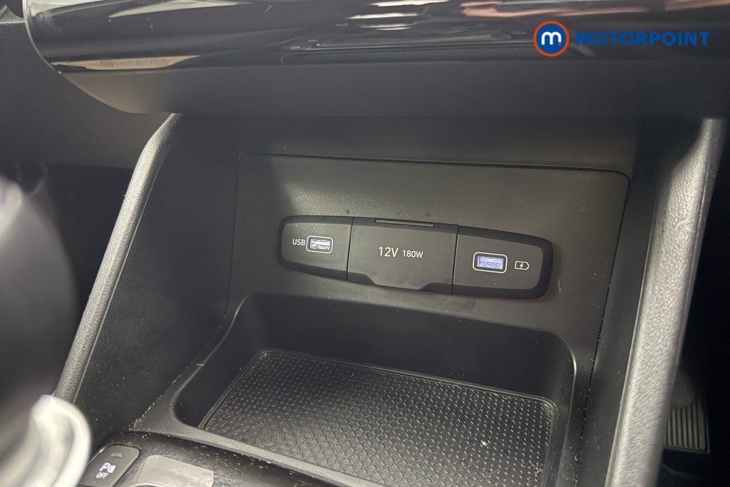 Hyundai Tucson Se Connect Manual Petrol SUV - Stock Number (1651557) - 15th supplementary image