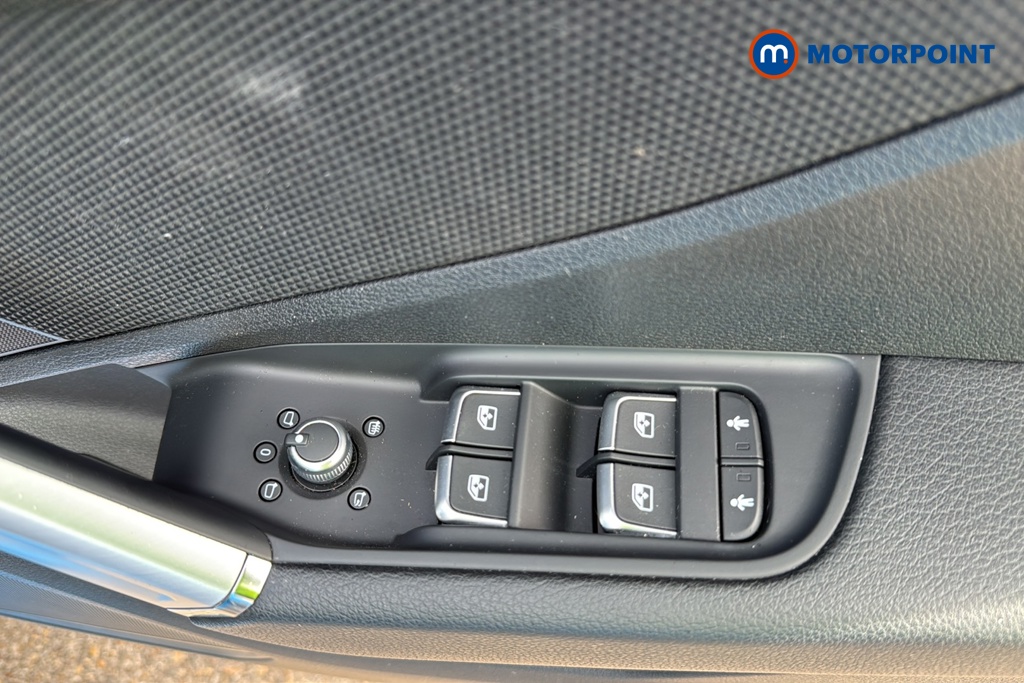 Audi Q2 S Line Automatic Petrol SUV - Stock Number (1656470) - 19th supplementary image