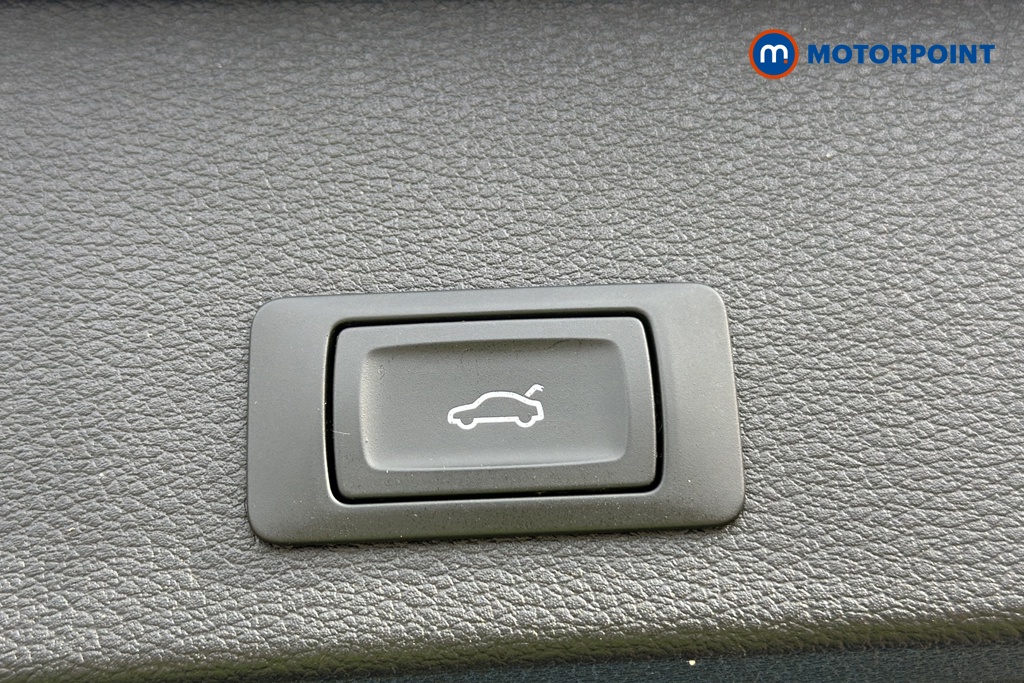 Audi Q2 S Line Automatic Petrol SUV - Stock Number (1656470) - 35th supplementary image