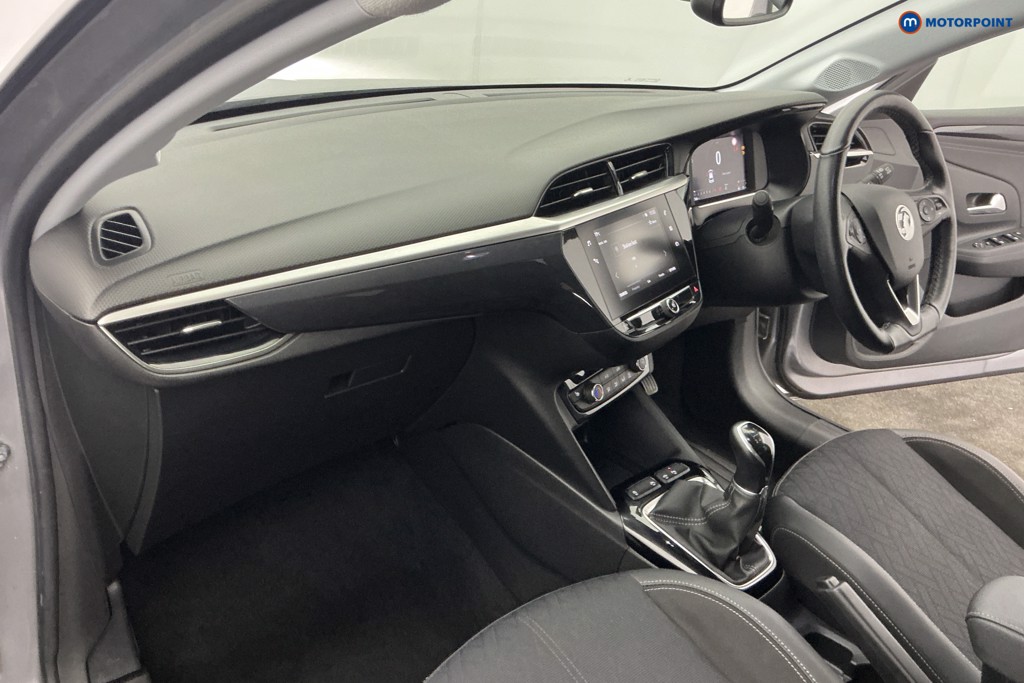 Vauxhall Corsa Elite Manual Petrol Hatchback - Stock Number (1657810) - 9th supplementary image