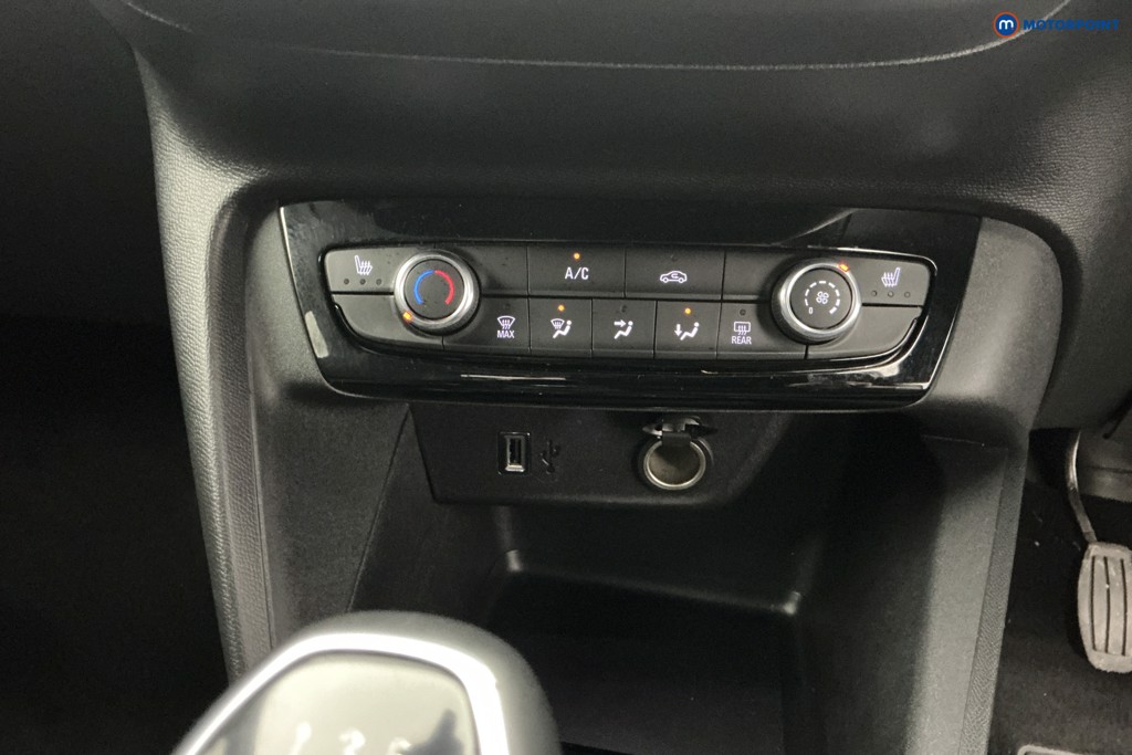 Vauxhall Corsa Elite Manual Petrol Hatchback - Stock Number (1657810) - 17th supplementary image