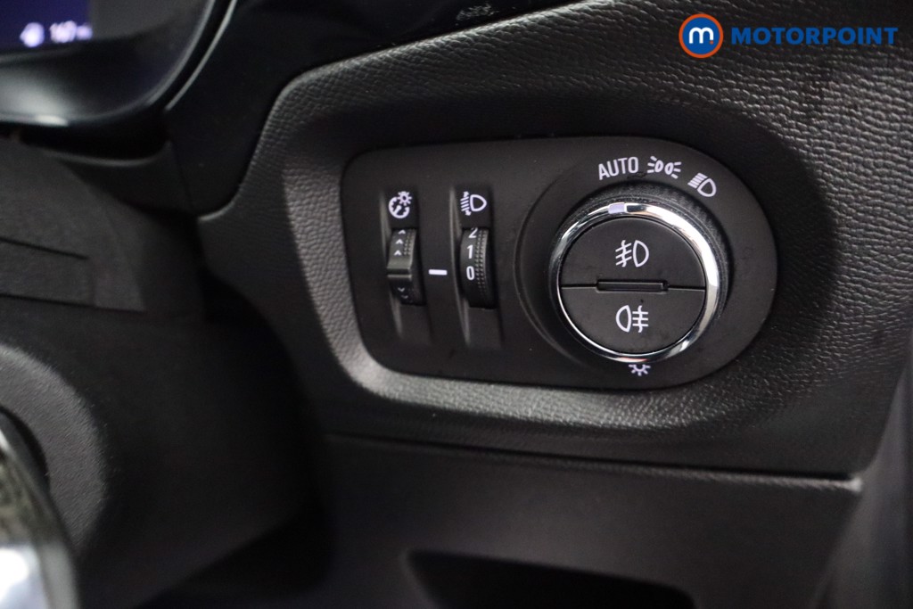 Vauxhall Corsa GS Manual Petrol Hatchback - Stock Number (1660543) - 8th supplementary image