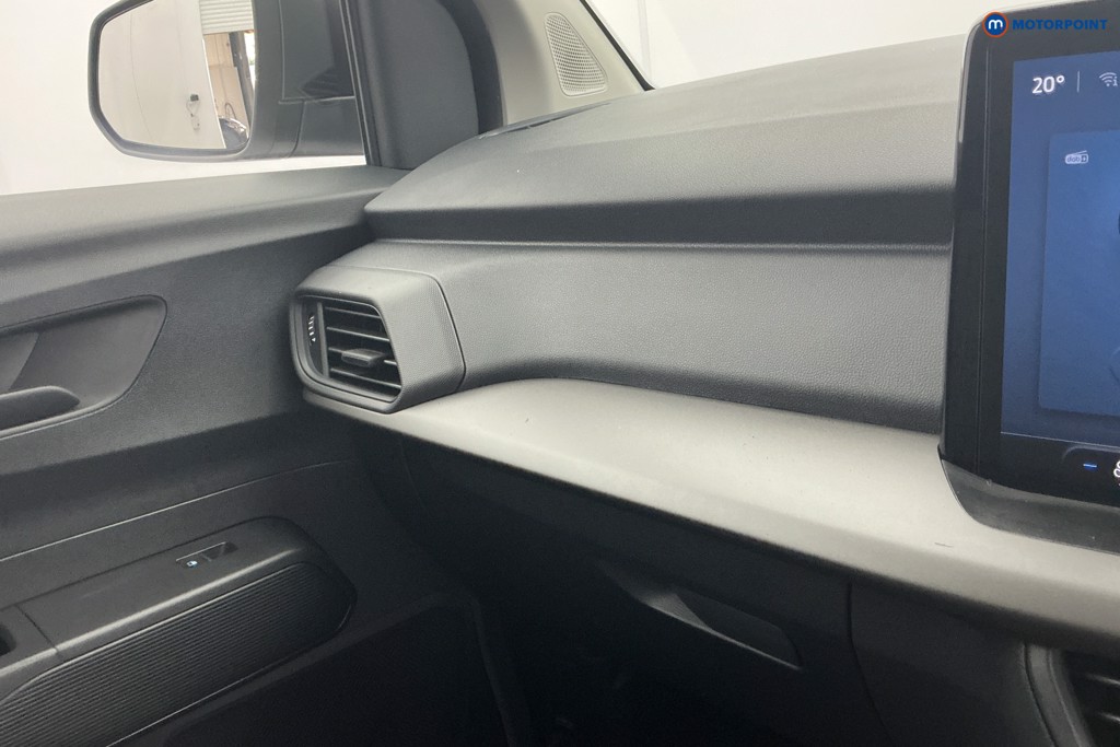 Ford Transit Courier Trend Automatic Electric Panel Van - Stock Number (1660971) - 16th supplementary image