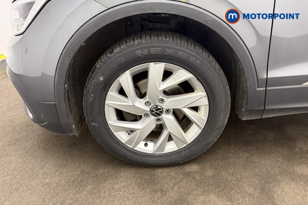 Volkswagen Tiguan Allspace Life Manual Petrol SUV - Stock Number (1663390) - 1st supplementary image