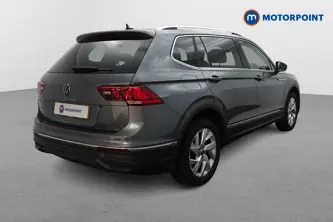 Volkswagen Tiguan Allspace Life Manual Petrol SUV - Stock Number (1663390) - Drivers side rear corner