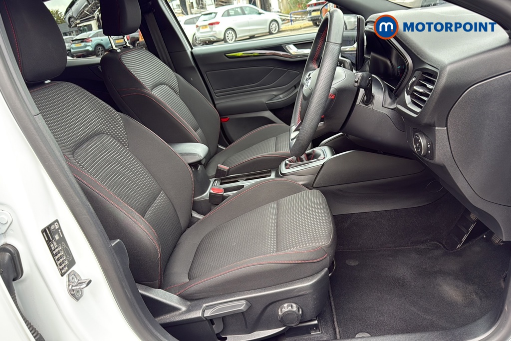 Ford Focus St-Line Edition Manual Petrol Hatchback - Stock Number (1665241) - 22nd supplementary image