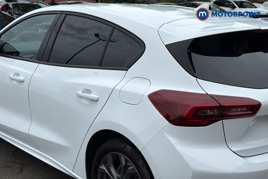 Ford Focus St-Line Edition Manual Petrol Hatchback - Stock Number (1665241) - 41st supplementary image
