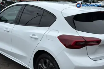 Ford Focus St-Line Edition Manual Petrol Hatchback - Stock Number (1665241) - 41st supplementary image