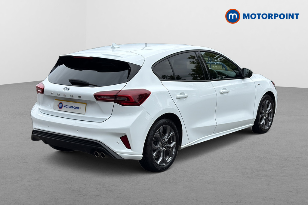Ford Focus St-Line Edition Manual Petrol Hatchback - Stock Number (1665241) - Passenger side rear corner