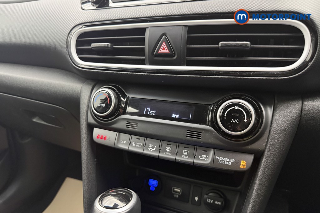 Hyundai Kona Premium Automatic Petrol-Electric Hybrid SUV - Stock Number (1665326) - 14th supplementary image