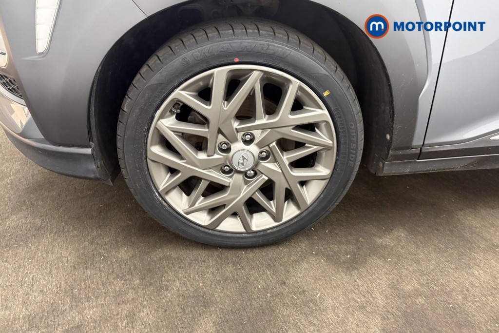Hyundai Kona Premium Automatic Petrol-Electric Hybrid SUV - Stock Number (1665326) - 27th supplementary image