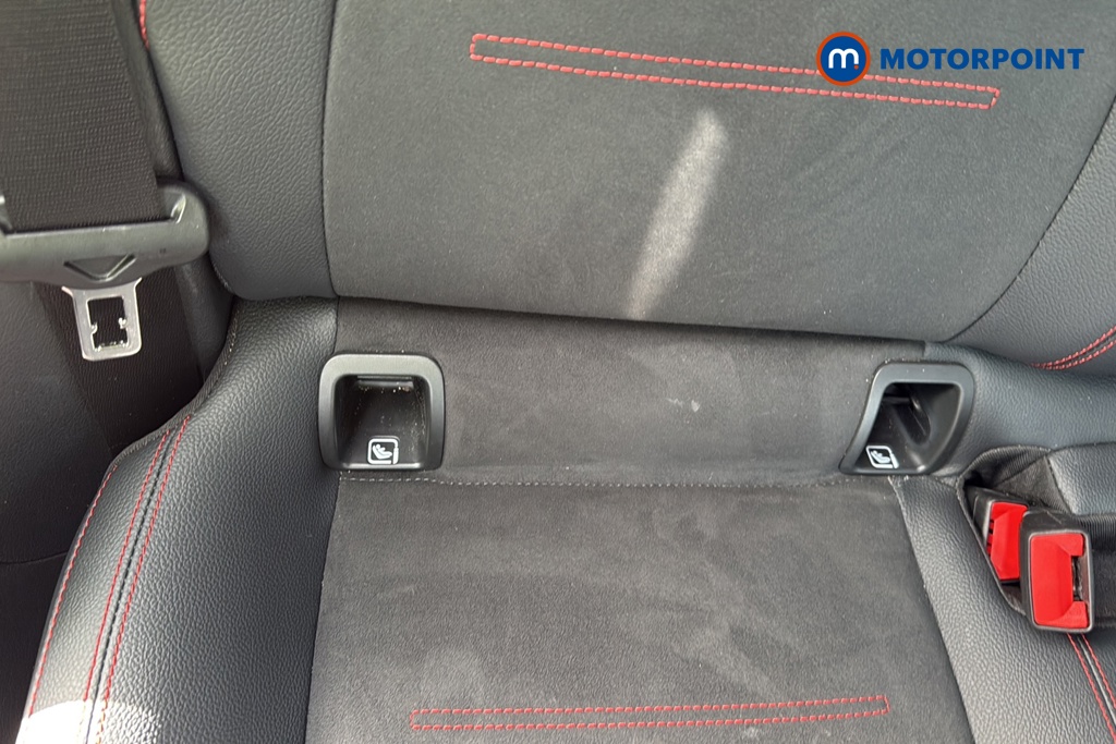 Mercedes-Benz GLA Amg Line Automatic Petrol SUV - Stock Number (1666666) - 27th supplementary image