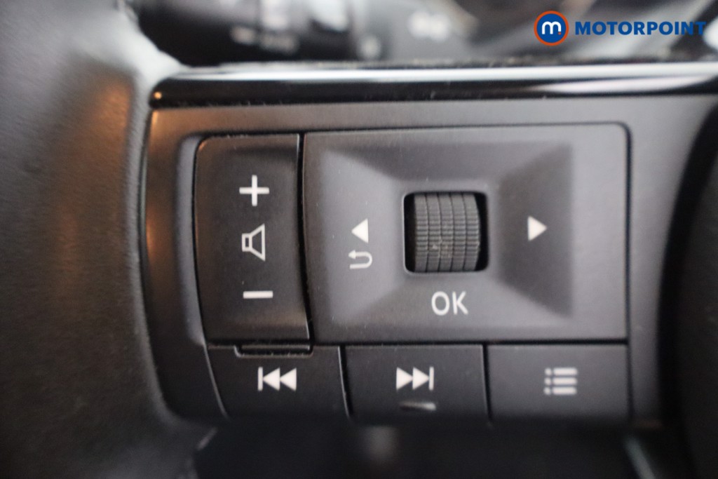 Nissan Qashqai Acenta Premium Manual Petrol SUV - Stock Number (1667095) - 14th supplementary image