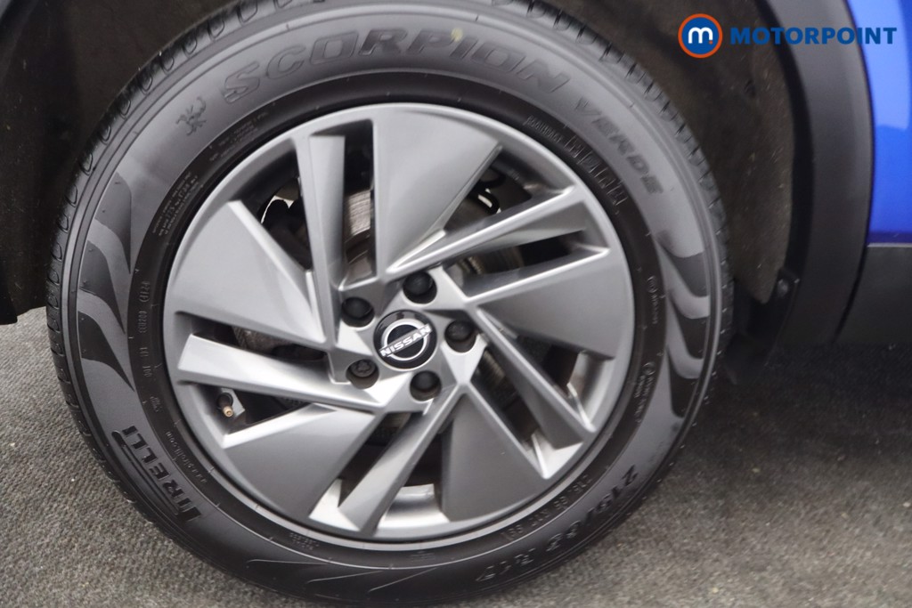 Nissan Qashqai Acenta Premium Manual Petrol SUV - Stock Number (1667095) - 26th supplementary image