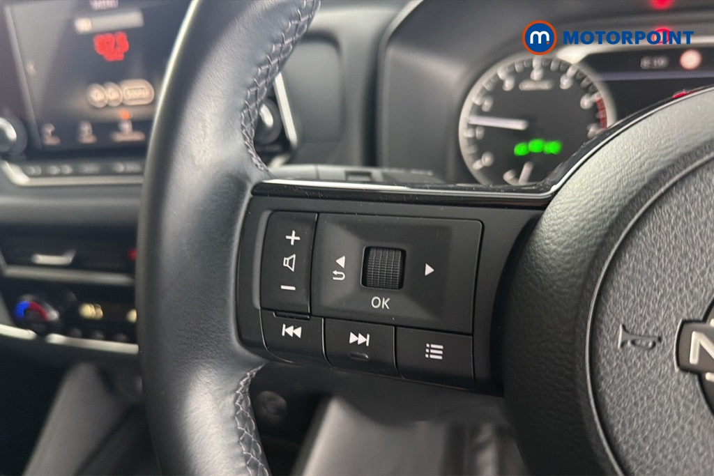 Nissan Qashqai Acenta Premium Manual Petrol SUV - Stock Number (1667610) - 4th supplementary image