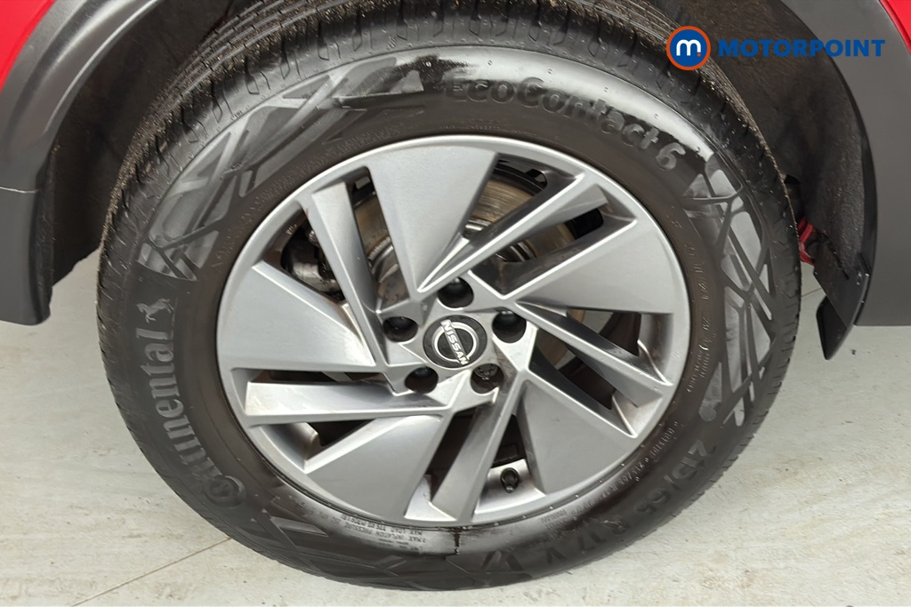 Nissan Qashqai Acenta Premium Manual Petrol SUV - Stock Number (1667610) - 46th supplementary image