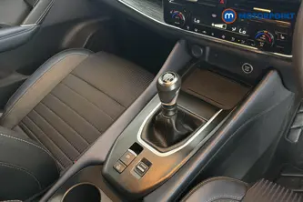 Nissan Qashqai Tekna Manual Petrol SUV - Stock Number (1667612) - 15th supplementary image