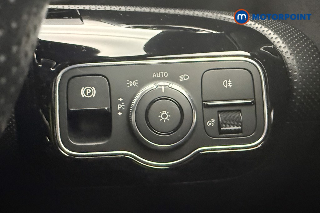 Mercedes-Benz A Class Amg Line Automatic Petrol Hatchback - Stock Number (1667806) - 21st supplementary image