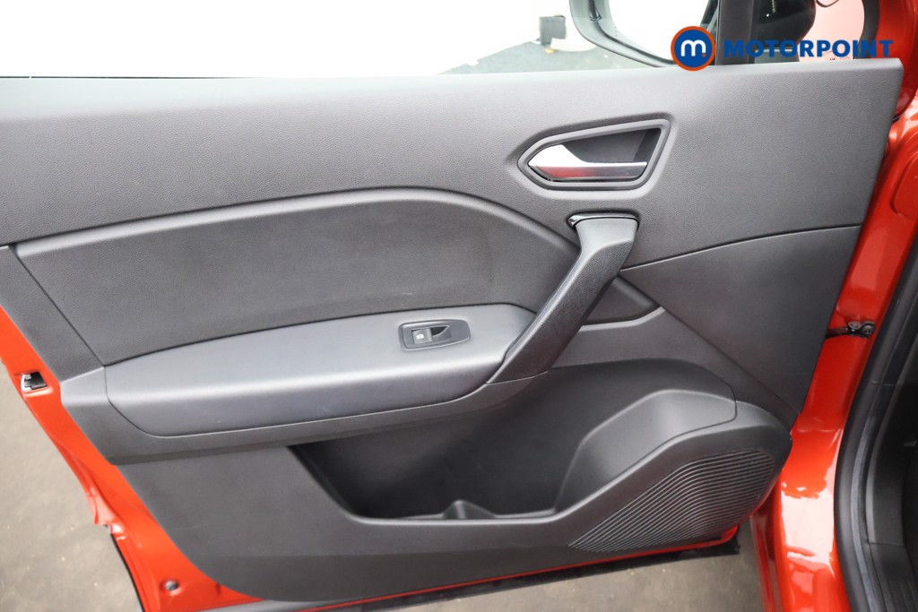Renault Captur Evolution Manual Petrol SUV - Stock Number (1669014) - 30th supplementary image