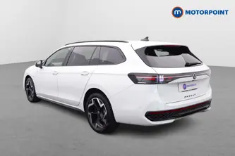 Volkswagen Passat R-Line Automatic Petrol Plug-In Hybrid Estate - Stock Number (1669389) - Passenger side rear corner
