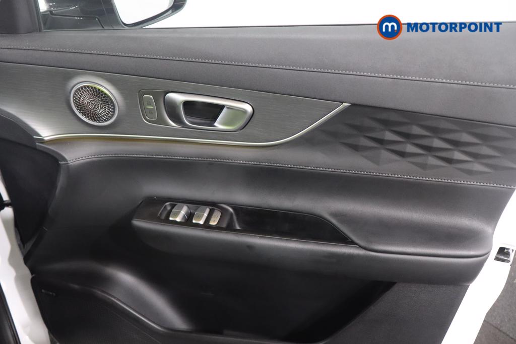 Chery Tiggo 8 Summit Automatic Petrol Plug-In Hybrid SUV - Stock Number (1669613) - 10th supplementary image