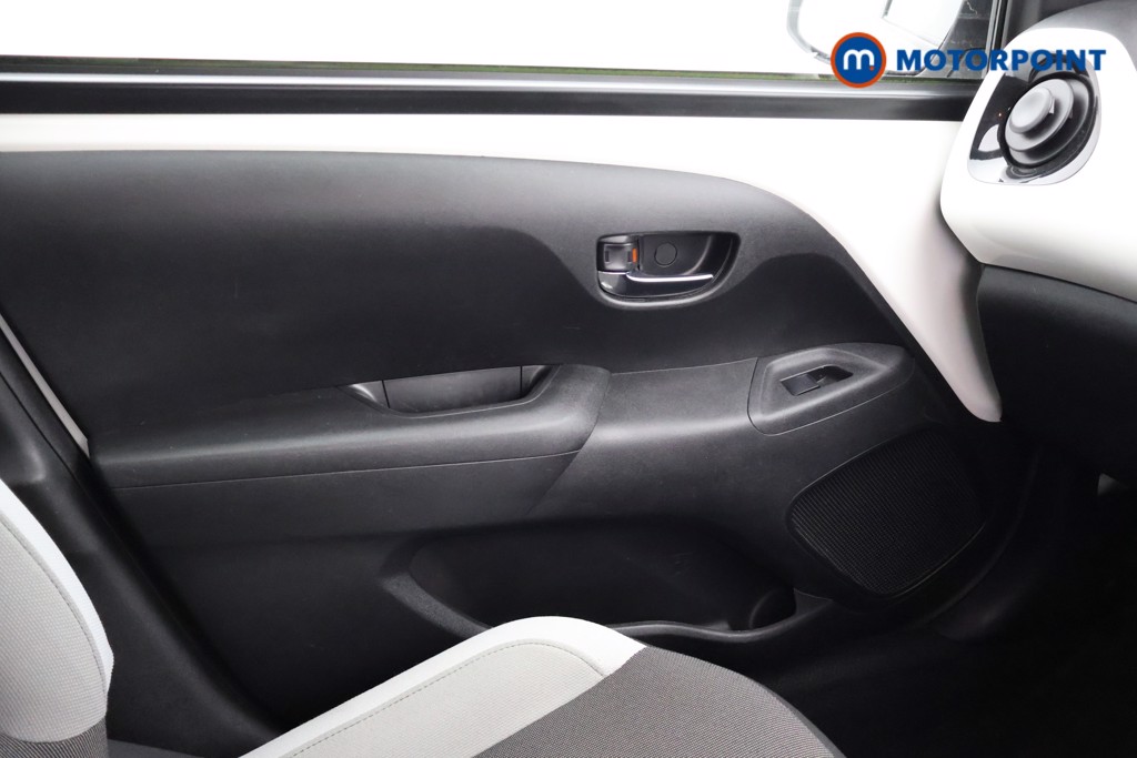 Toyota Aygo X-Press Manual Petrol Hatchback - Stock Number (1669695) - 15th supplementary image
