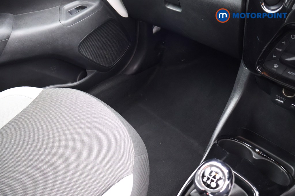 Toyota Aygo X-Press Manual Petrol Hatchback - Stock Number (1669695) - 16th supplementary image