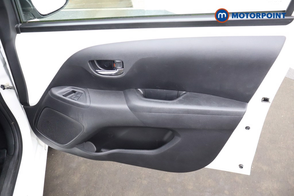 Toyota Aygo X-Press Manual Petrol Hatchback - Stock Number (1669695) - 17th supplementary image