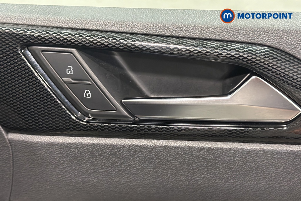 Volkswagen Polo Life Manual Petrol Hatchback - Stock Number (1669979) - 998th supplementary image