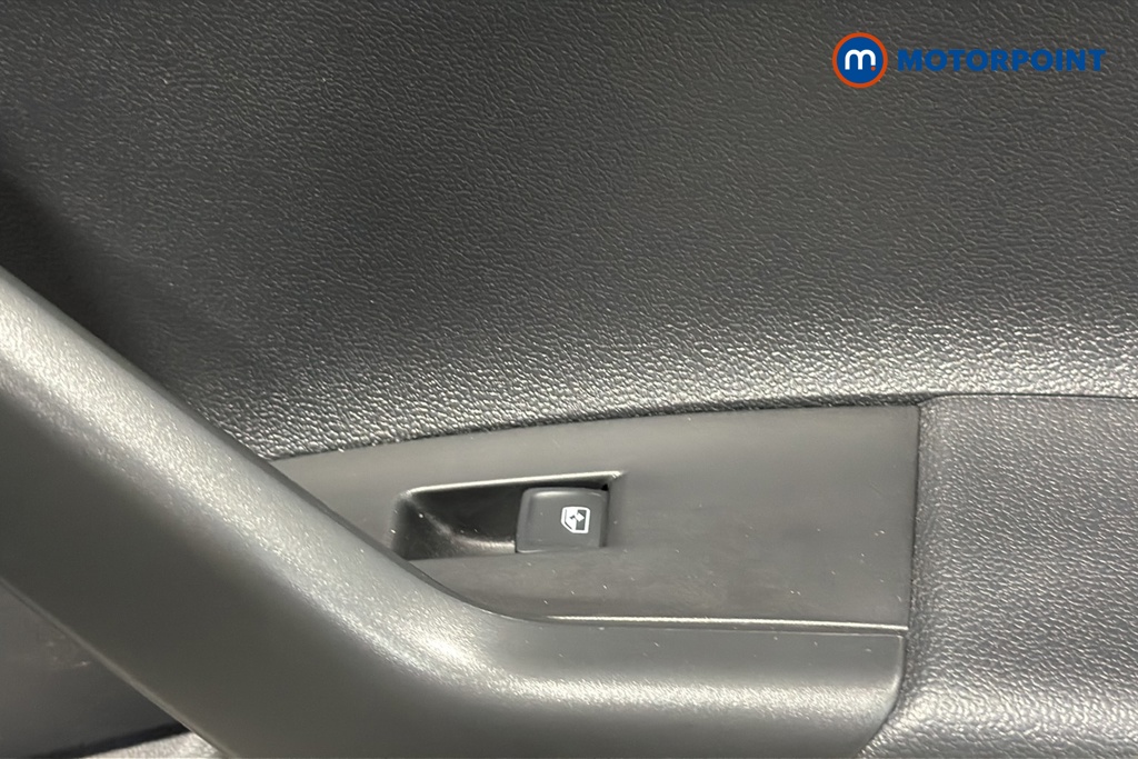 Volkswagen Polo Life Manual Petrol Hatchback - Stock Number (1669979) - 999th supplementary image