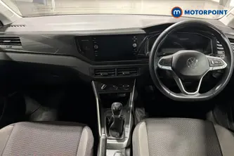 Volkswagen Polo Life Manual Petrol Hatchback - Stock Number (1669979) - 1st supplementary image