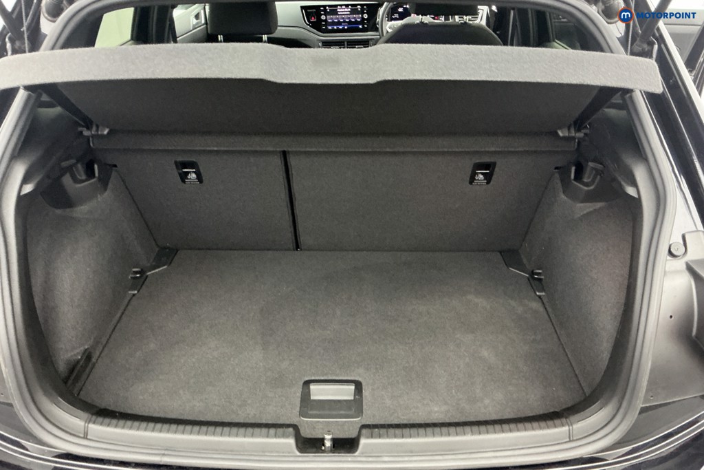 Volkswagen Polo R-Line Manual Petrol Hatchback - Stock Number (1670134) - 3rd supplementary image
