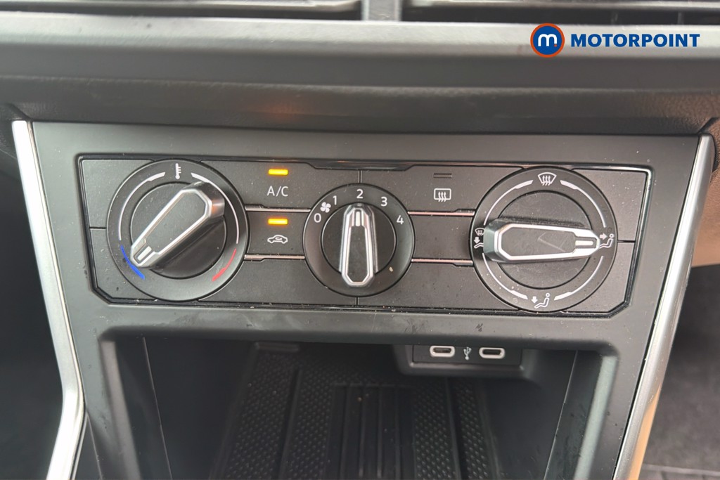 Volkswagen Polo Match Automatic Petrol Hatchback - Stock Number (1670135) - 9th supplementary image