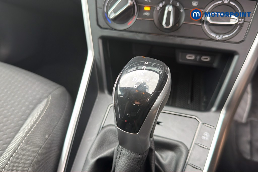 Volkswagen Polo Match Automatic Petrol Hatchback - Stock Number (1670135) - 11th supplementary image
