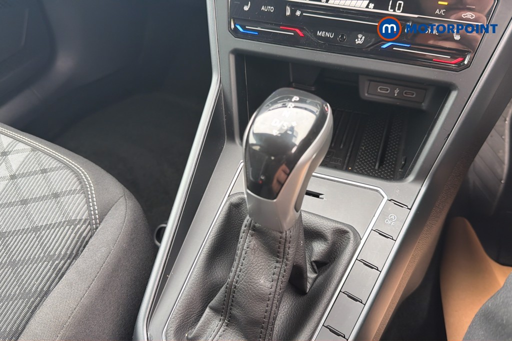 Volkswagen Polo Black Edition Automatic Petrol Hatchback - Stock Number (1670140) - 12th supplementary image
