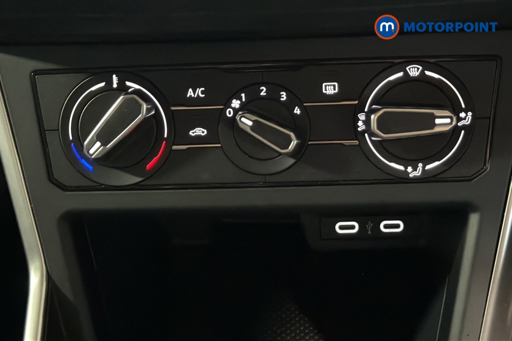 Volkswagen Polo Life Manual Petrol Hatchback - Stock Number (1670379) - 994th supplementary image