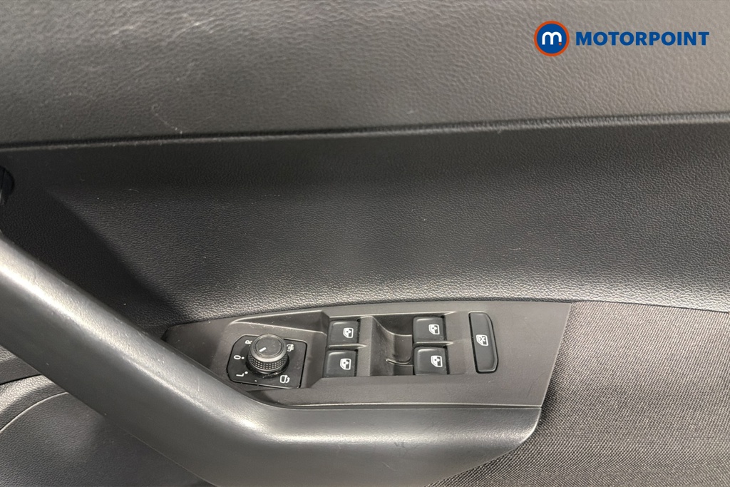 Volkswagen Polo Life Manual Petrol Hatchback - Stock Number (1670379) - 19th supplementary image