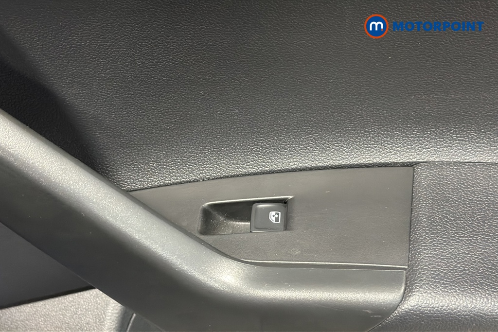 Volkswagen Polo Life Manual Petrol Hatchback - Stock Number (1670383) - 993rd supplementary image