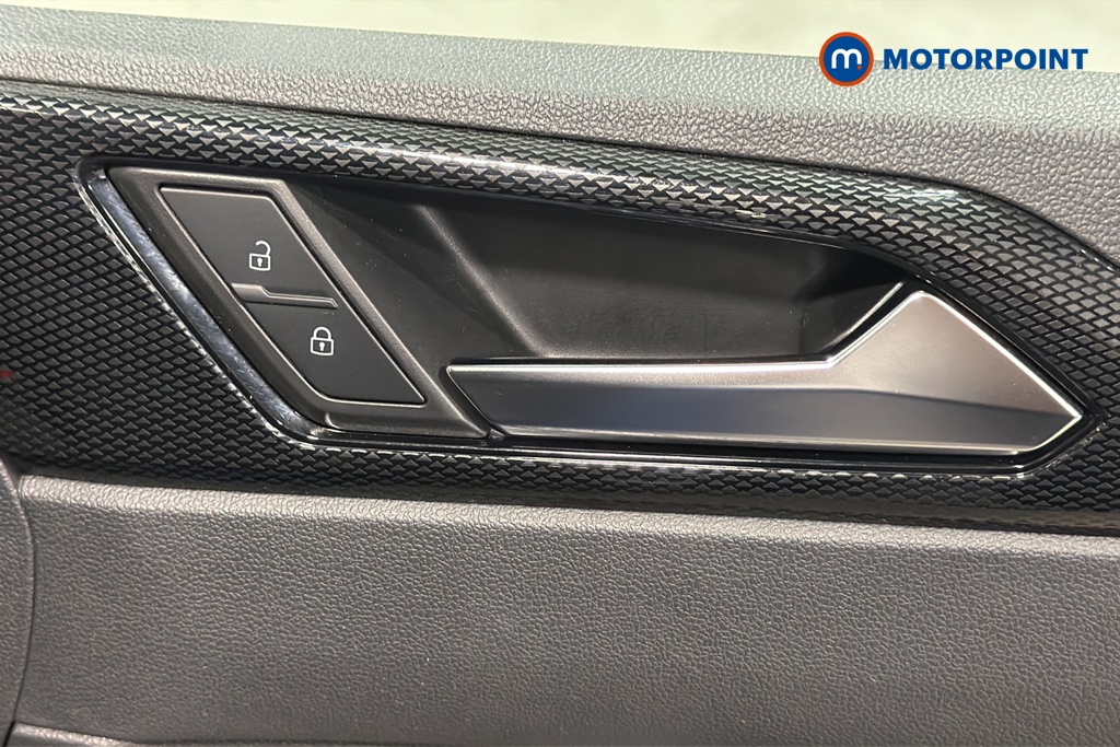 Volkswagen Polo Life Manual Petrol Hatchback - Stock Number (1670383) - 995th supplementary image