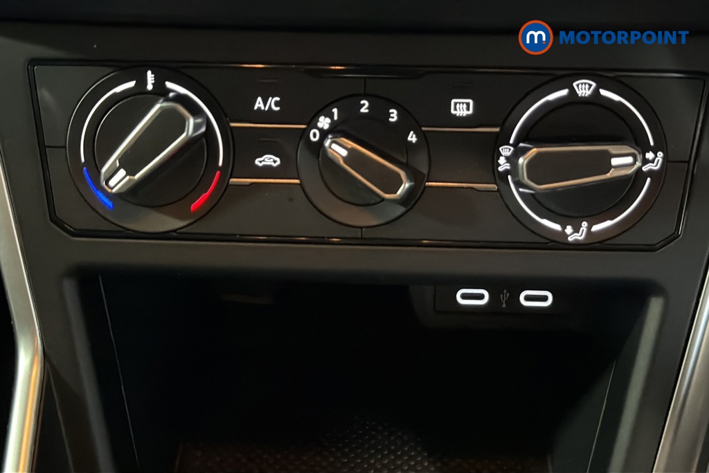 Volkswagen Polo Life Manual Petrol Hatchback - Stock Number (1670383) - 996th supplementary image