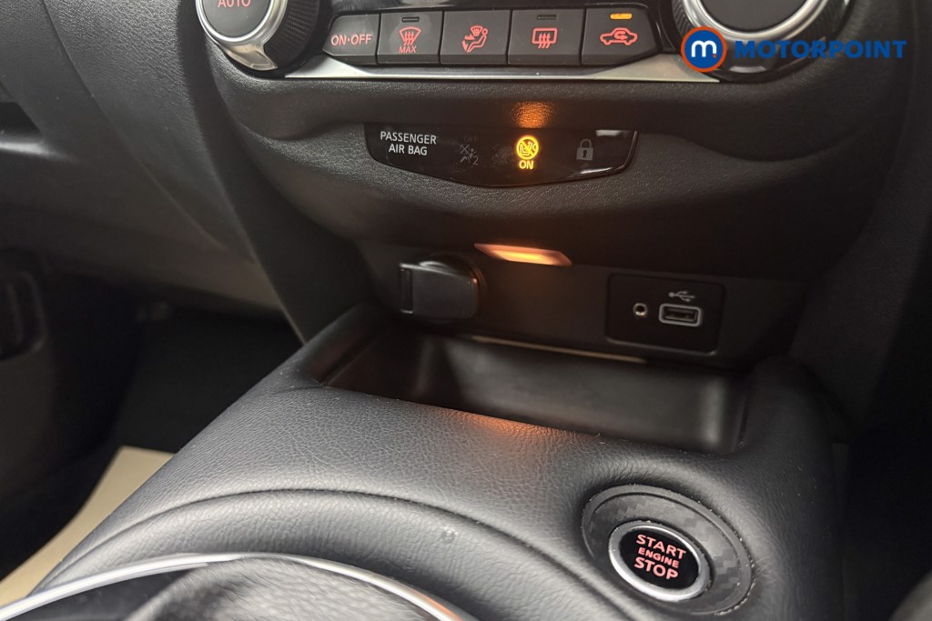 Nissan Juke N-Connecta Automatic Petrol SUV - Stock Number (1670650) - 15th supplementary image