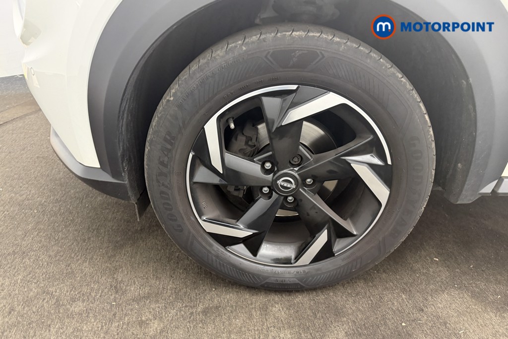 Nissan Juke N-Connecta Automatic Petrol SUV - Stock Number (1670650) - 27th supplementary image