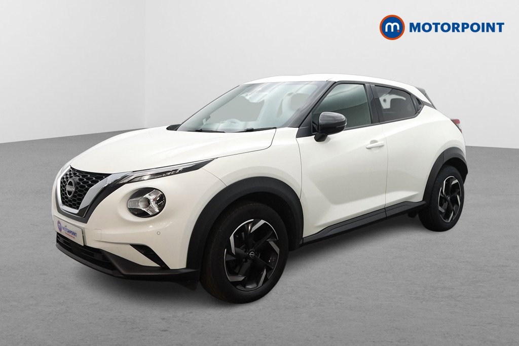 Nissan Juke N-Connecta Automatic Petrol SUV - Stock Number (1670650) - Passenger side front corner