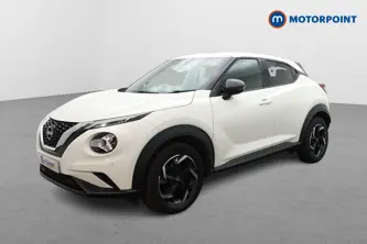Nissan Juke N-Connecta Automatic Petrol SUV - Stock Number (1670650) - Passenger side front corner