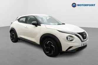 Nissan Juke N-Connecta Automatic Petrol SUV - Stock Number (1670650) - Drivers side front corner