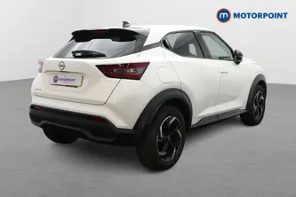 Nissan Juke N-Connecta Automatic Petrol SUV - Stock Number (1670650) - Drivers side rear corner
