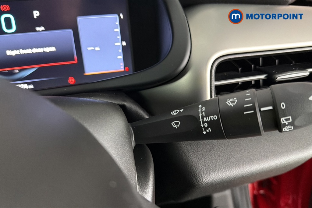 Jeep Avenger Summit Automatic Petrol SUV - Stock Number (1670662) - 6th supplementary image