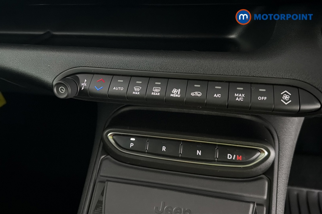 Jeep Avenger Summit Automatic Petrol SUV - Stock Number (1670662) - 12th supplementary image