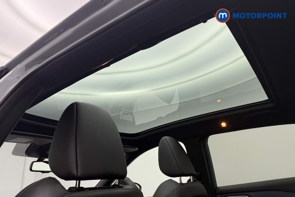 Nissan Qashqai Tekna Manual Petrol SUV - Stock Number (1670672) - 9th supplementary image